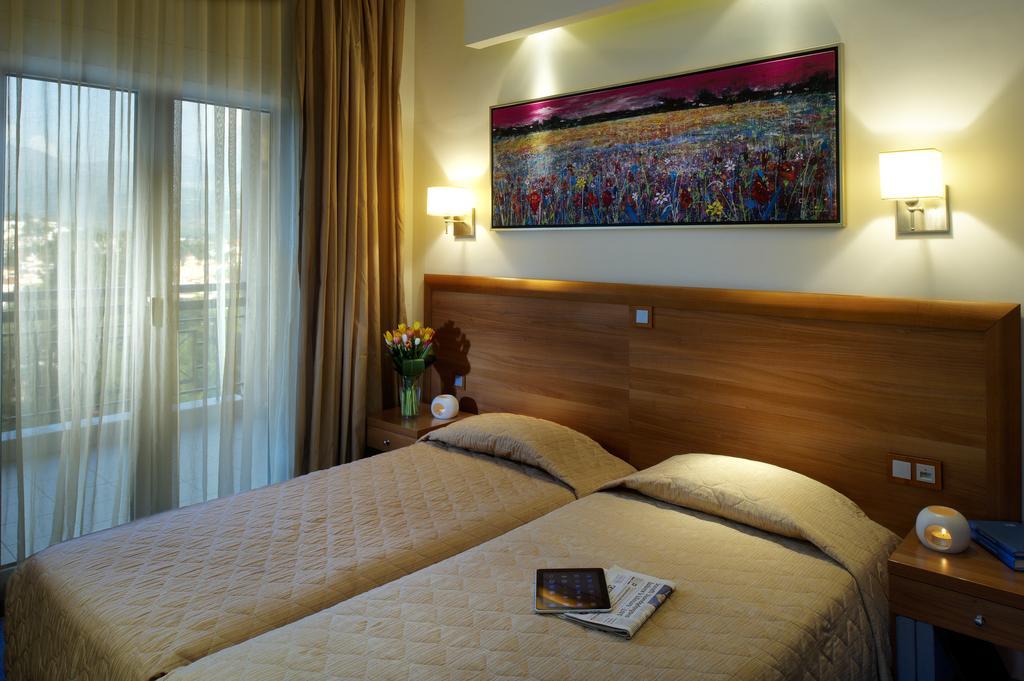 Pefka Hotel เทสซาโลนิกิ ภายนอก รูปภาพ