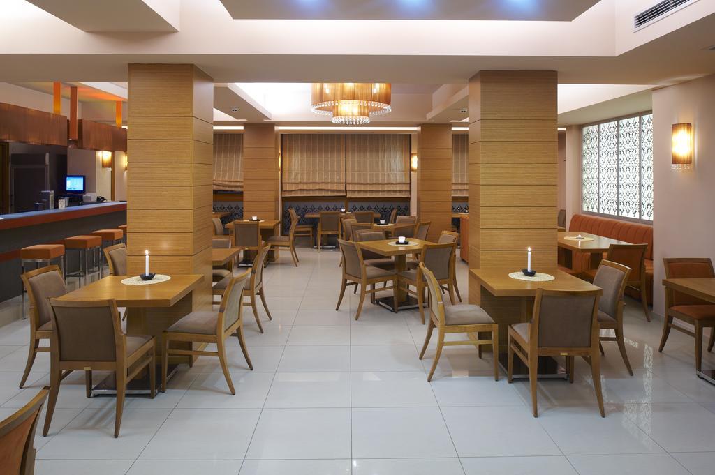 Pefka Hotel เทสซาโลนิกิ ภายนอก รูปภาพ